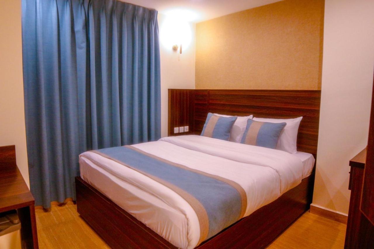 ِafnan Hotel Akaba Zewnętrze zdjęcie