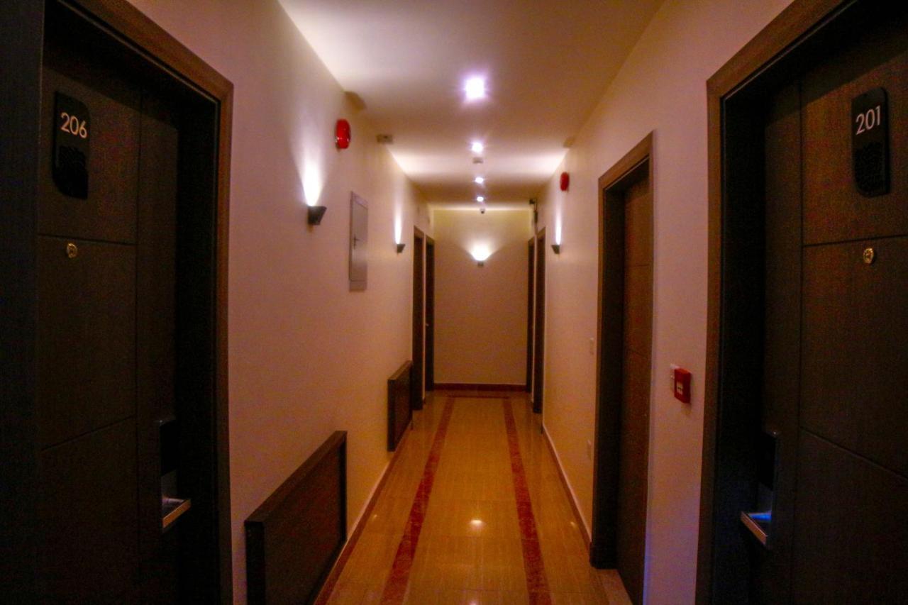 ِafnan Hotel Akaba Zewnętrze zdjęcie